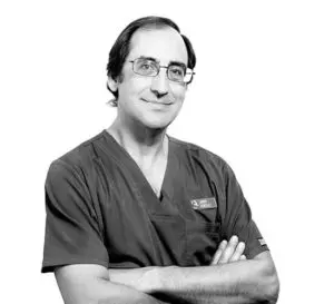 Dr. Javier González - Área de Odontología Conservadora